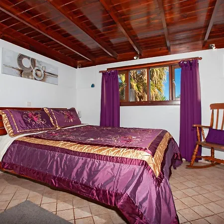 Villa Paraiso Macher